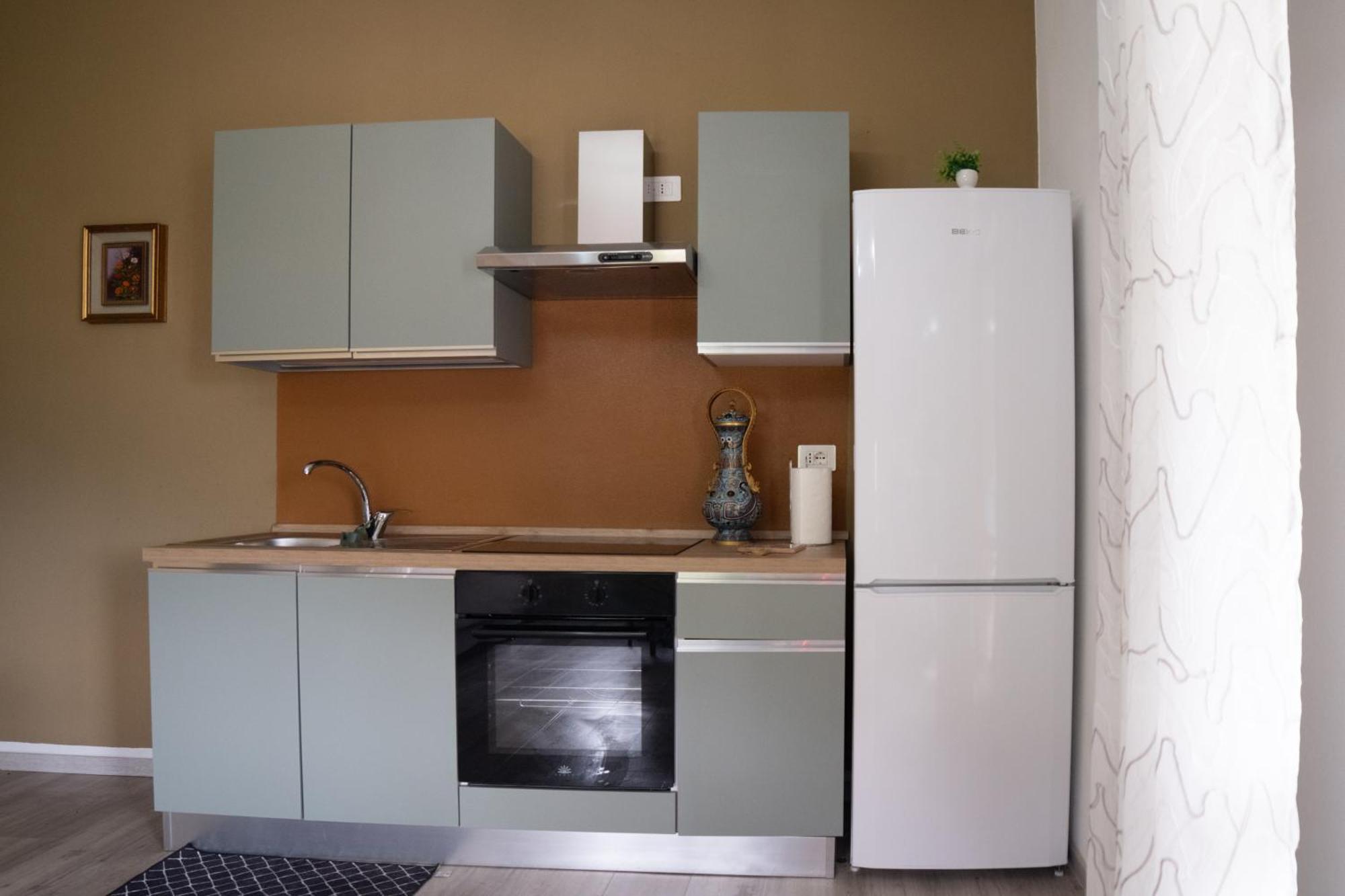 Leggiuno Casa Vacanze Aria מראה חיצוני תמונה